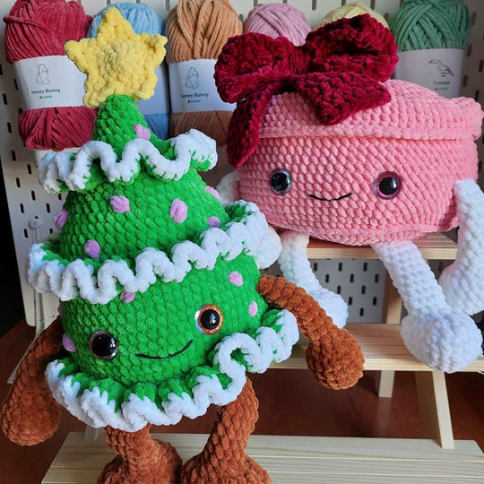 2-in-1 Christmas Huggable Plushies