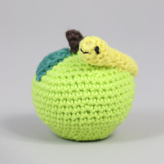 Pomme avec vers