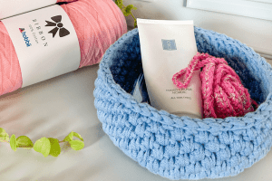 Part 3: Ribbon Bread Basket - The final touches
