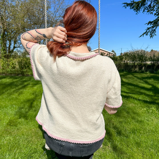 

Wisteria - T-shirt
3