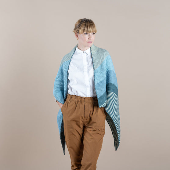 

Metorit - Châle Asymétrique
2