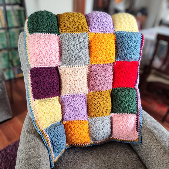 

Soft Squares - Plaid Rembourré
2