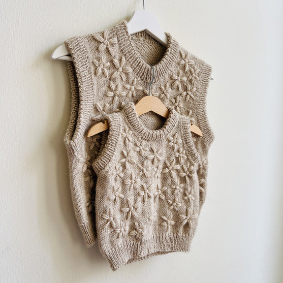 

Alice - Pull sans manche Enfant
8