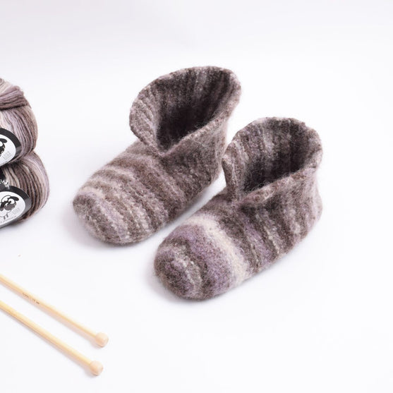 

Chaussons feutrés - Tricotés
2