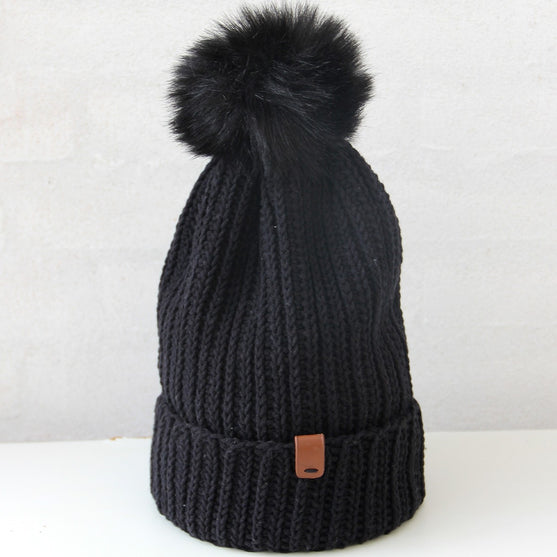 

Rib Stitch Bonnet
2