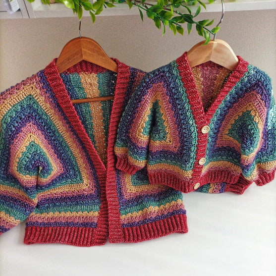 

Aurora - Hexagon cardigan
3