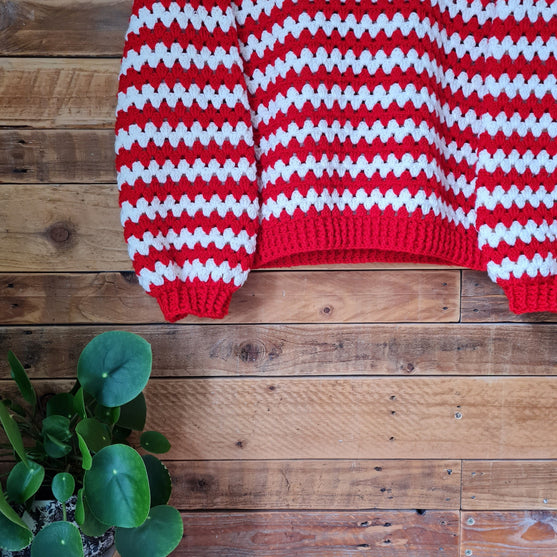

Candy Cane Stripes - Pull
8