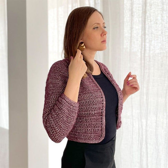 

Pearly Elegance - Gilet
6