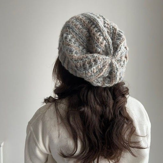 

Birch - Bonnet
3