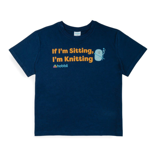 Sitting Knitting T-shirt - Yarniis (Edition limitée) - Hobbii