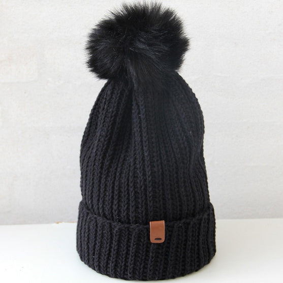 

Rib Stitch Bonnet
2