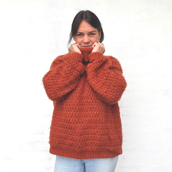 

Fluffy Glitz - Pull
2