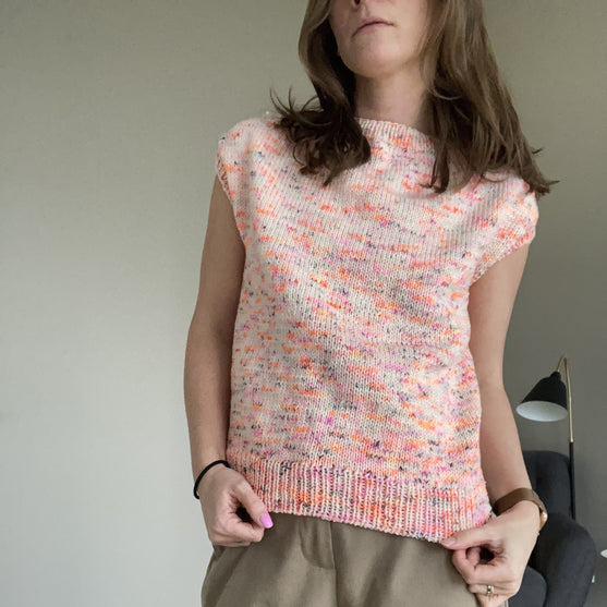 

Stoneheart Slipover - Gilet
1