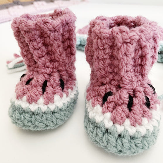 

Wintermelons - Bonnet Bébé et Bottes
3