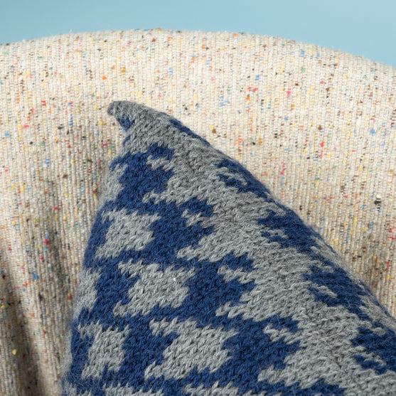 

Island - Coussin pied-de-poule
3
