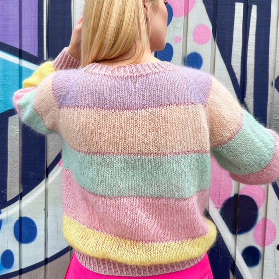 

Dolores - Pull
2