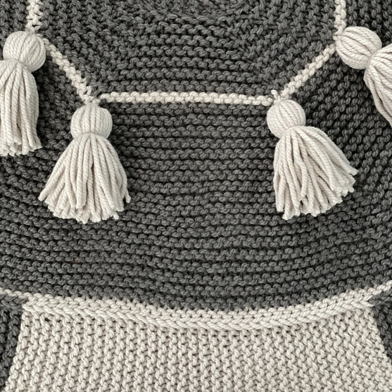 

Festive Tassels - Tapis Sapin de Noël
3