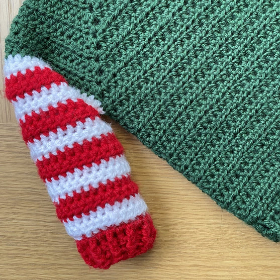 

Baby Elf - Pull et Bonnet de Noël
2