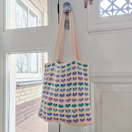 

Hearts All Over - Sac
4