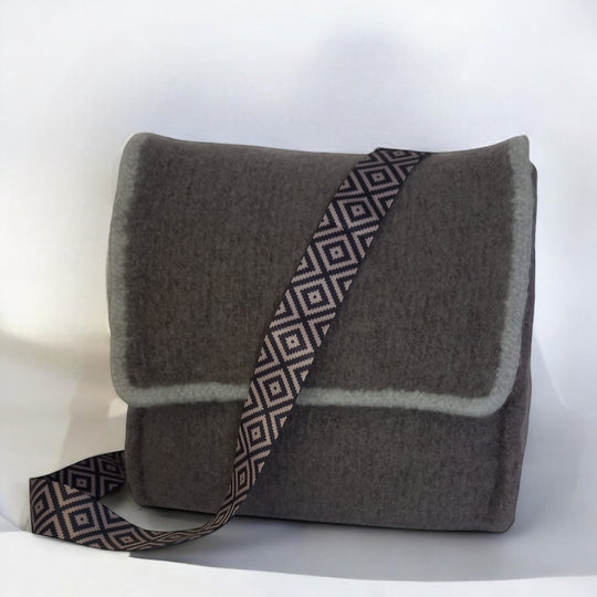 Jess  - Sac Feutré