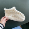 

Easy Evening Slippers - Chaussons
4