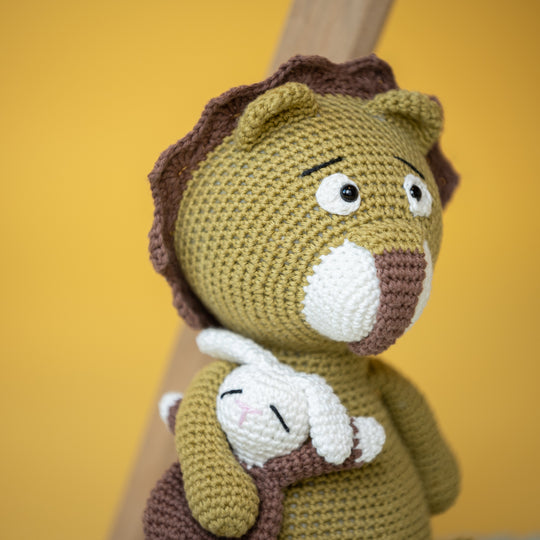 Lennon le lion