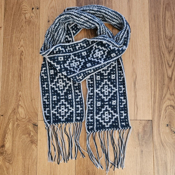 

Ancient Ruin - Écharpe
9