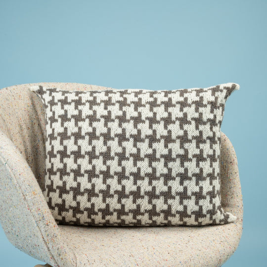 Letland - Coussin à croix
