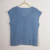 

Essence - T-shirt
8
