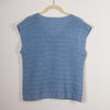 

Essence - T-shirt
8