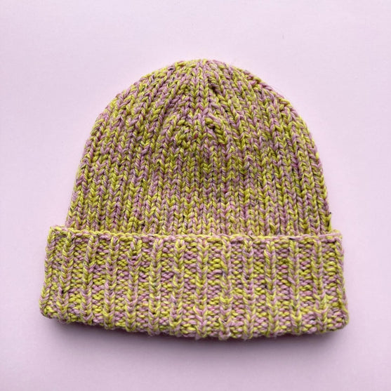 

Lui - Bonnet
4