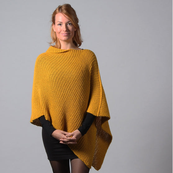 

Poncho - Malene
3