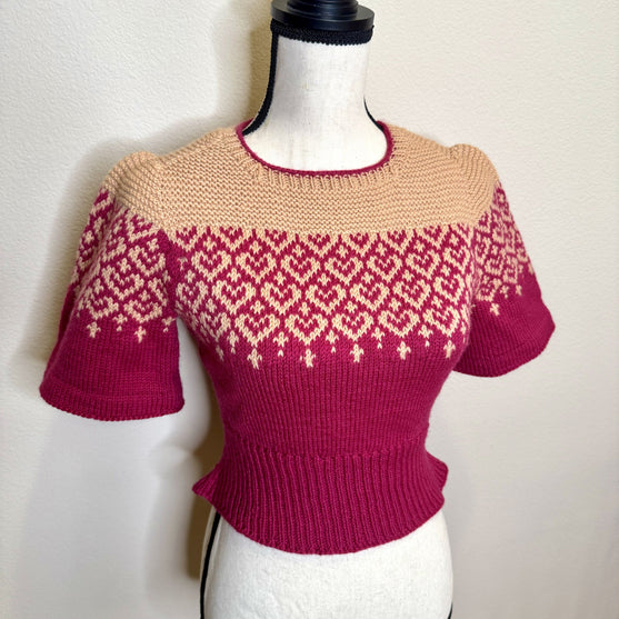 

Carlie - Sweater
4