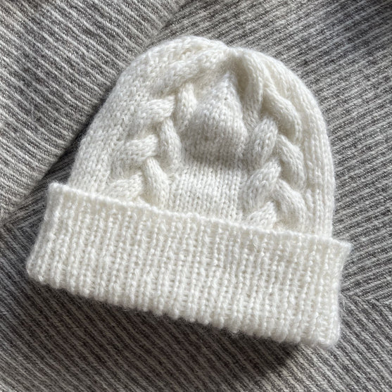 

Aviaja – Hat
2