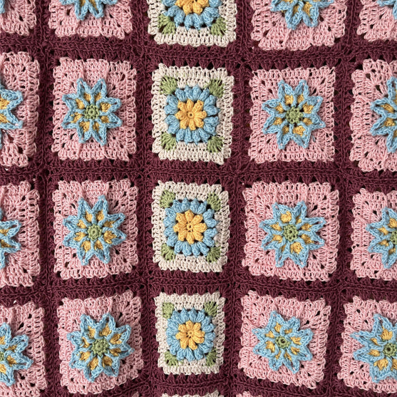 

SuperBloom Set - Blouse & Skirt
5