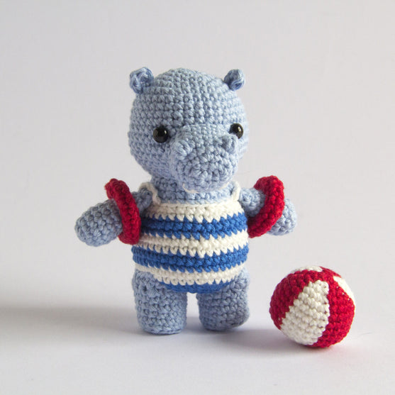 

Elephant and Hippo - Ensemble d'Été
2