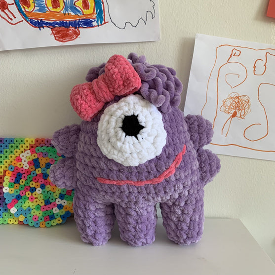 

Bella le Monstre
1