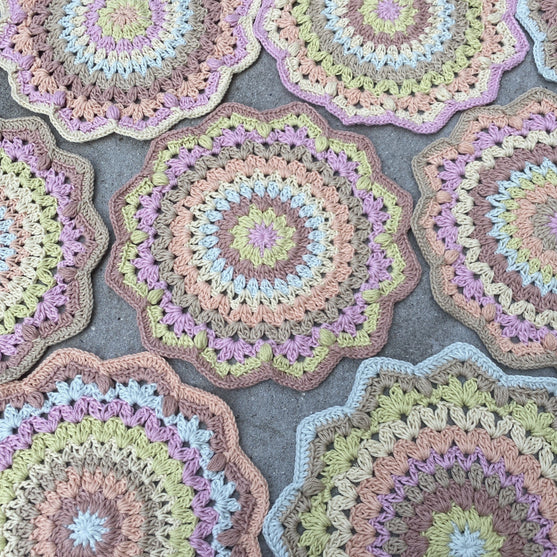 

Dahlia Mandala
2