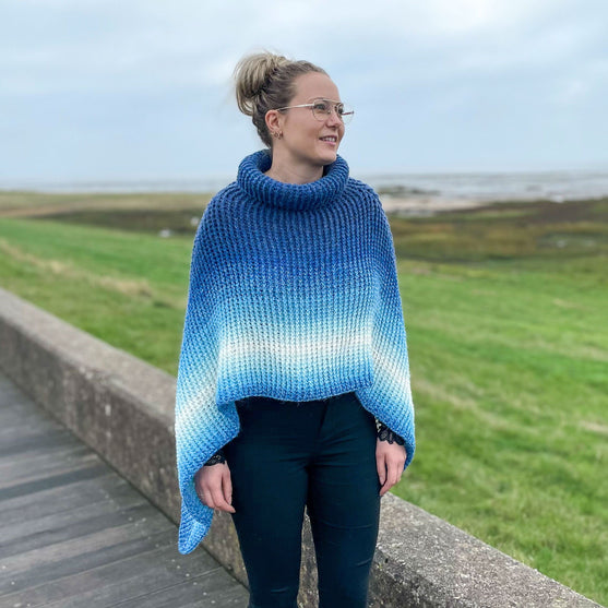 

In-Lines Alpaca - Poncho
5