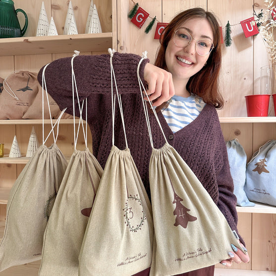 

Calendrier de l'Avent - Tricot par Anna-Sofia Vintersol - Hobbii
2