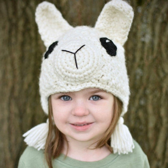 

Pip the Alpaca - Bonnet
2