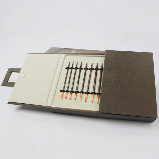 

Symfonie Rose - Ensemble d’aiguilles circulaires interchangeables - KnitPro
4