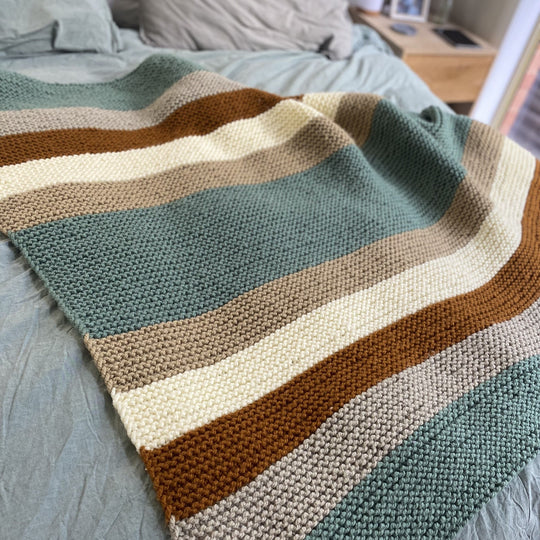 Snuggle Together - Throw blanket