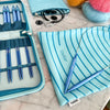 

Set d'aiguilles circulaires interchangeables Stellar Deluxe - Sapphire - Hobbii
9